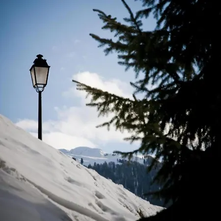 In With Pool Apartmán