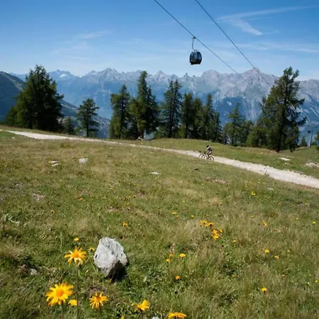 In With Pool Veysonnaz