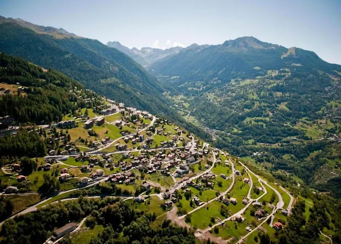 Appartement In With Pool Veysonnaz