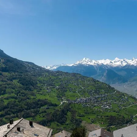 In With Pool Appartement Veysonnaz