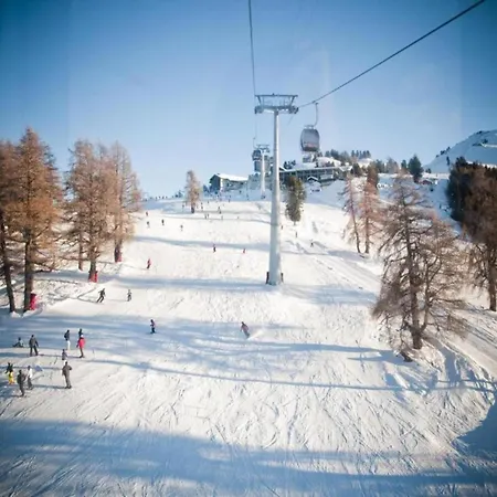 Appartement In With Pool *